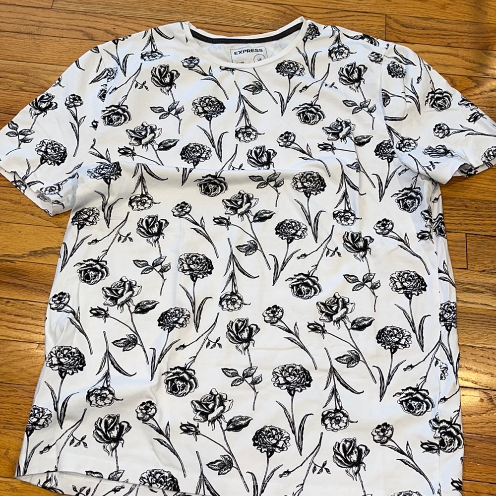 Express White & Black Floral Tee